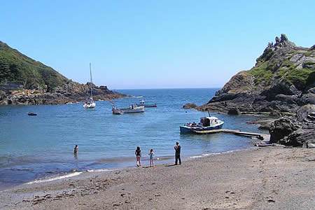 Polperro offers a wide choice of restaurants, pubs and cafes to suit all tastes and budgets
